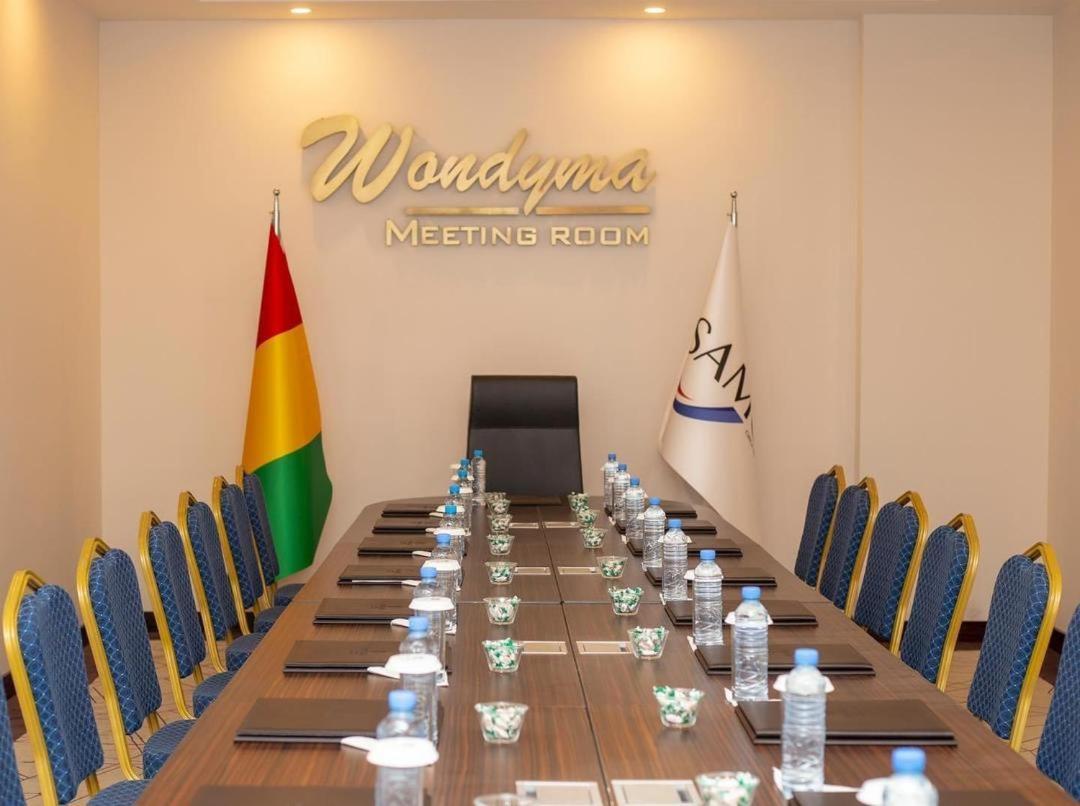 Souare Premium Hotel Conakry Exterior photo