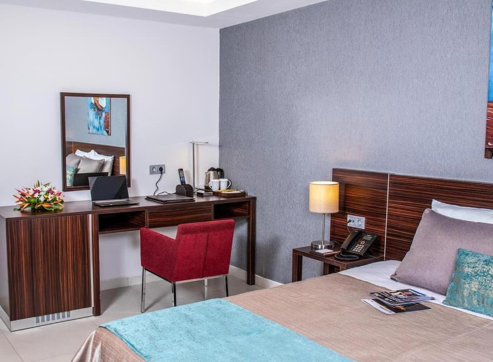 Souare Premium Hotel Conakry Exterior photo